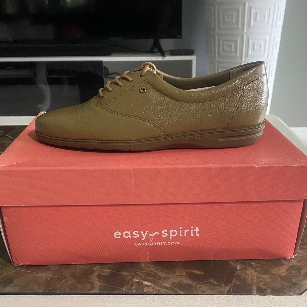 Easy Spirit Motion Leather Oxfords Wheat Tan‎ Lace Up Walking Shoes 6N ESMOTION